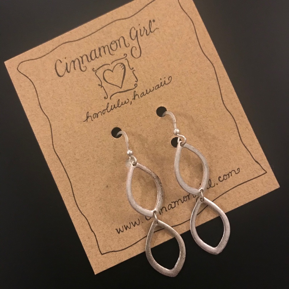 Cinnamon Girl Droplet Earrings